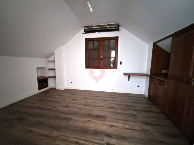 Moradia T3 para Venda em Vila e Roussas Foto 6