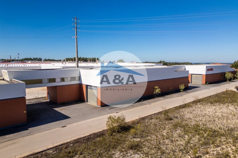 Armazém para Arrendamento em Pedreiras Foto 13