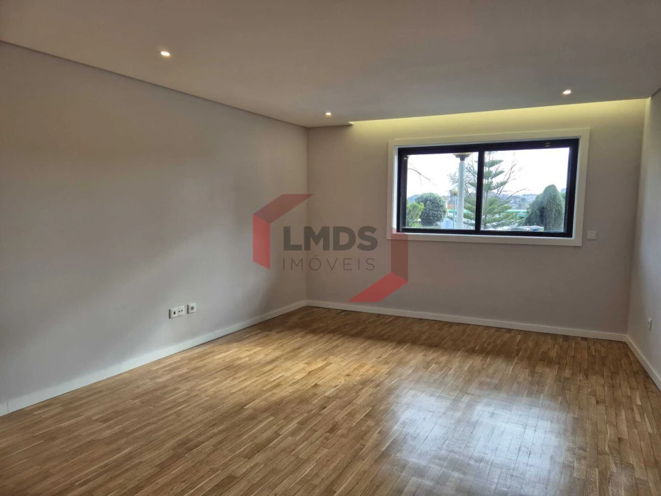 Apartamento T2 para Venda em São Mamede de Infesta e Senhora da Hora Foto 5