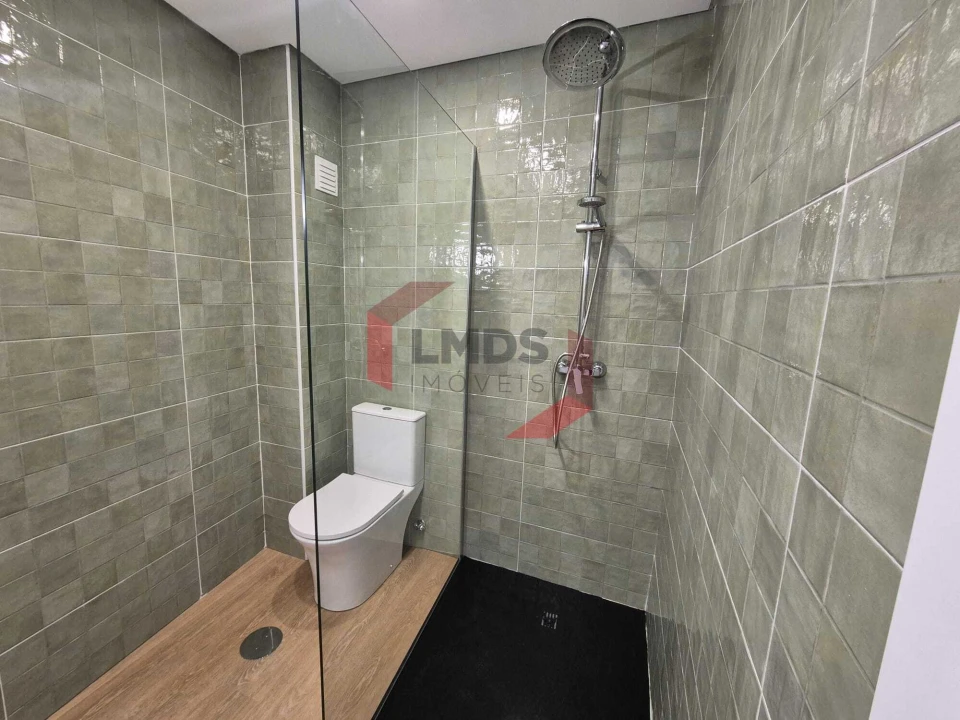 Apartamento T2 para Venda em São Mamede de Infesta e Senhora da Hora Foto 13