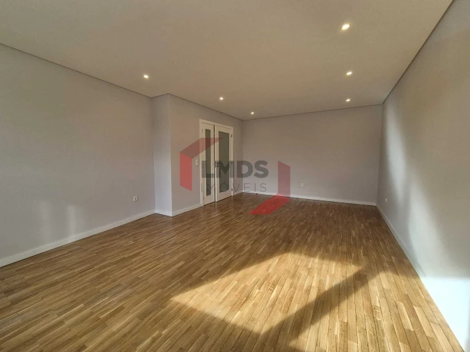 Apartamento T2 para Venda em São Mamede de Infesta e Senhora da Hora Foto 17