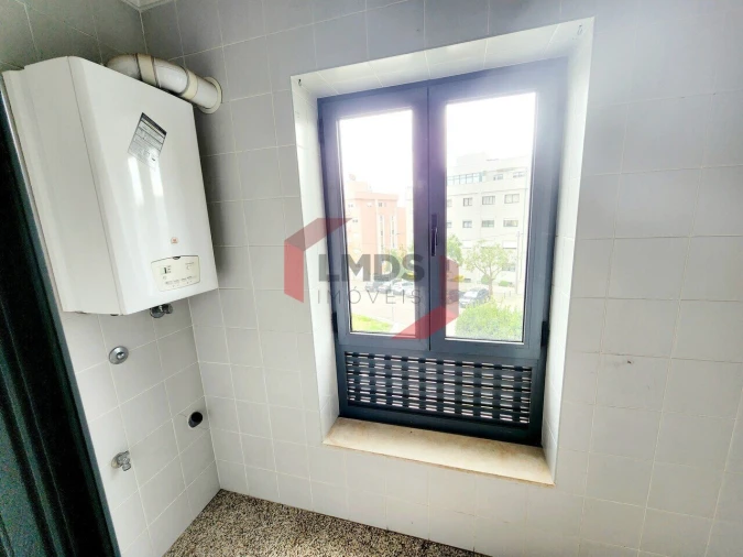 Apartamento T2 para Venda em Oliveira do Douro Foto 17