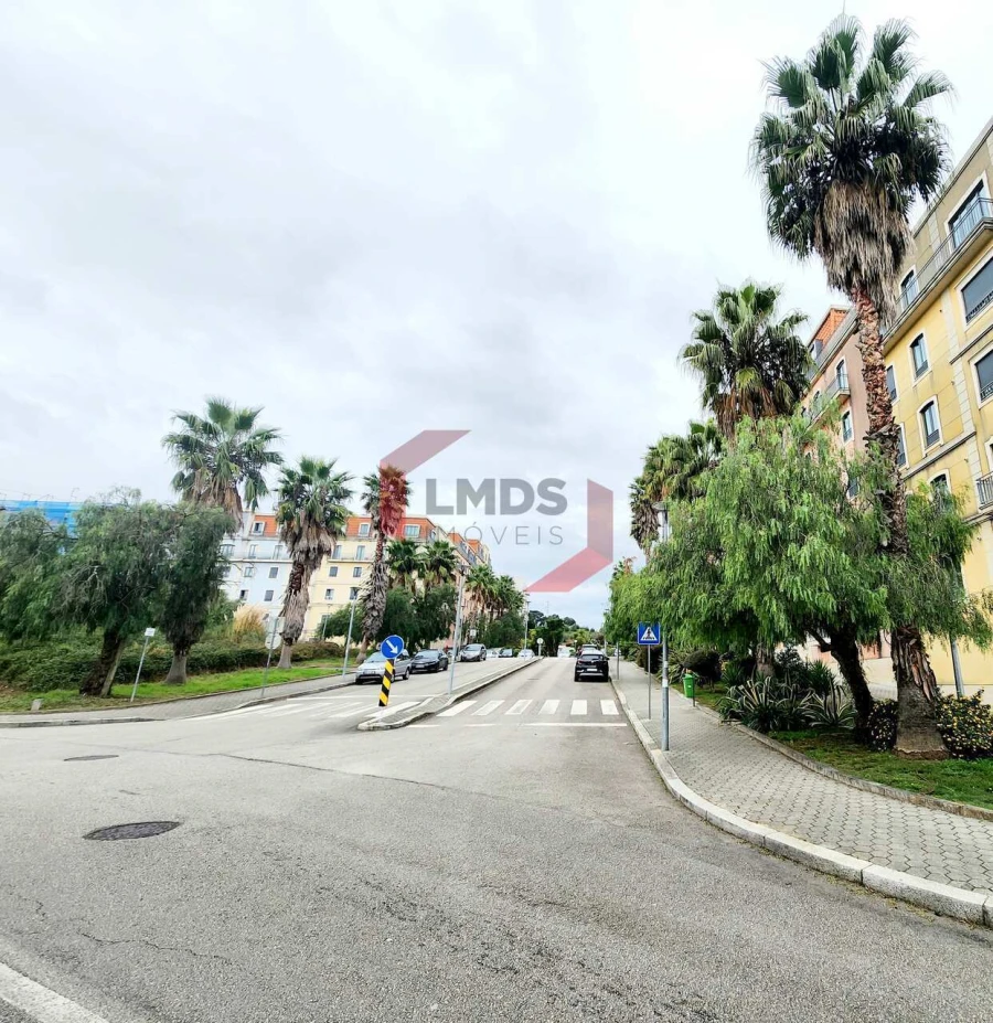 Apartamento T2 para Venda em Oliveira do Douro Foto 2