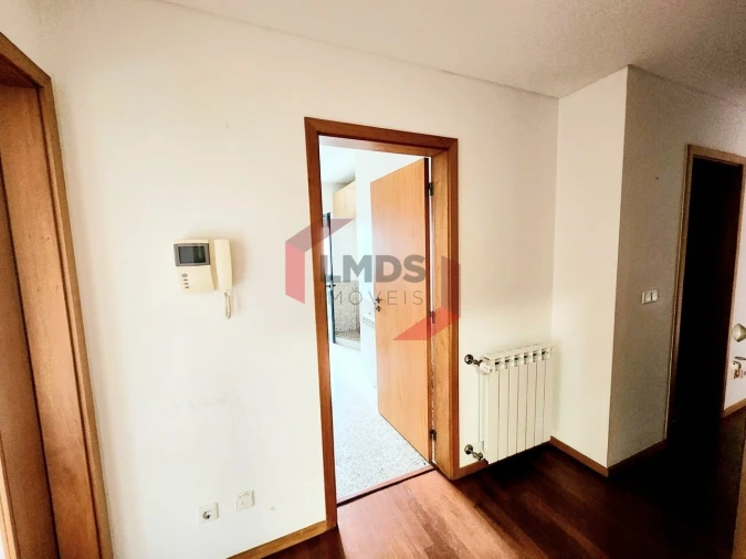 Apartamento T2 para Venda em Oliveira do Douro Foto 10