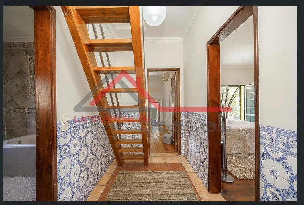 Moradia T5 para Venda em Palmela Foto 11