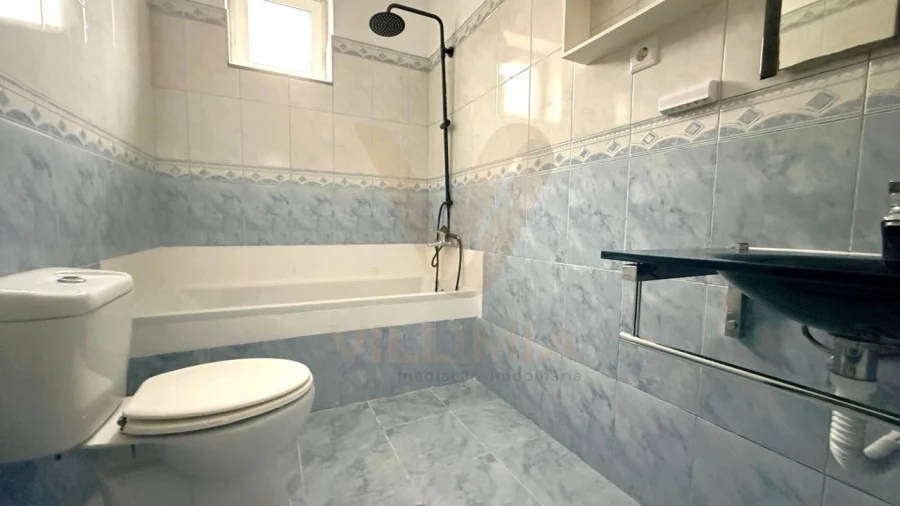 Moradia T3 para Venda em Barroselas e Carvoeiro Foto 12