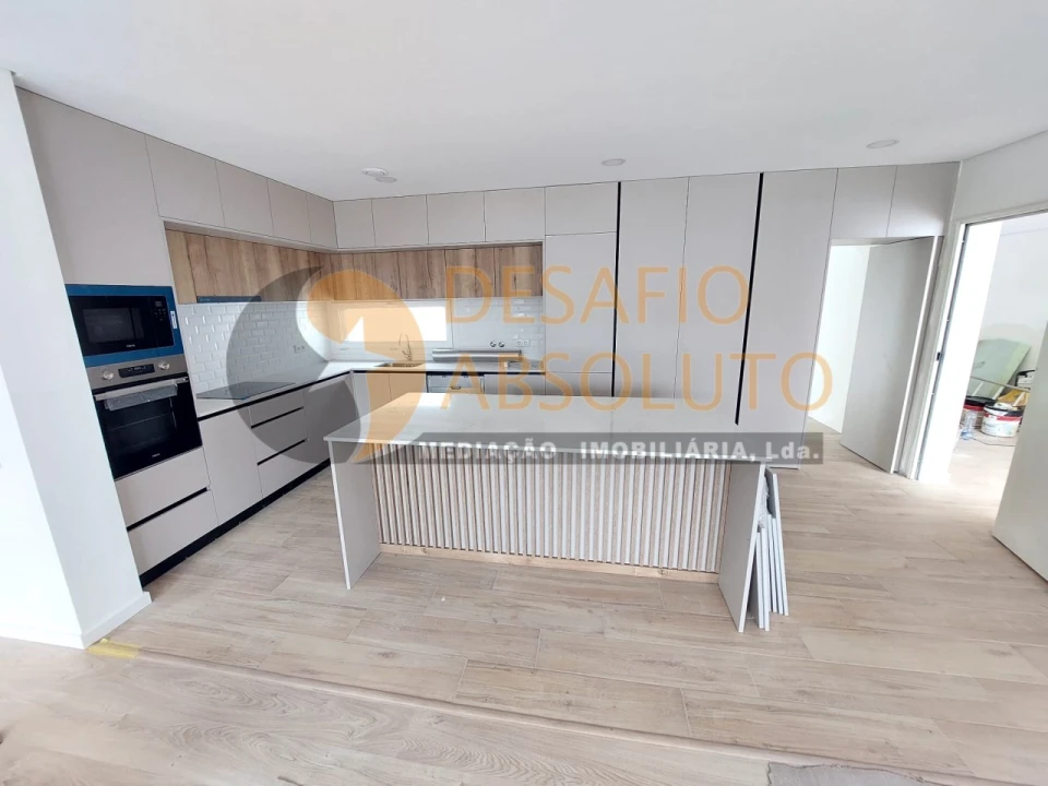 Moradia T3 para Venda em Fernao Ferro Foto 2