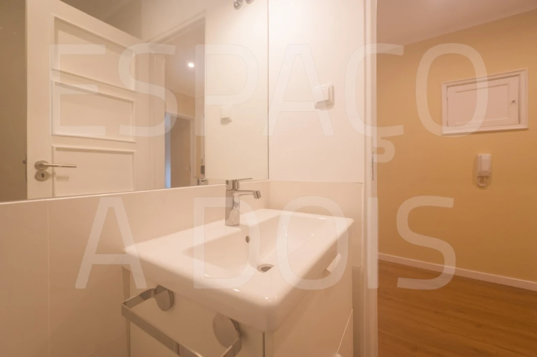 Apartamento T2 para Arrendamento em Ajuda Foto 41