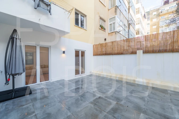 Apartamento T2 para Arrendamento em Ajuda Foto 21