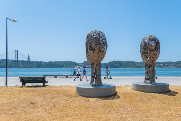 Apartamento T2 para Arrendamento em Ajuda Foto 50