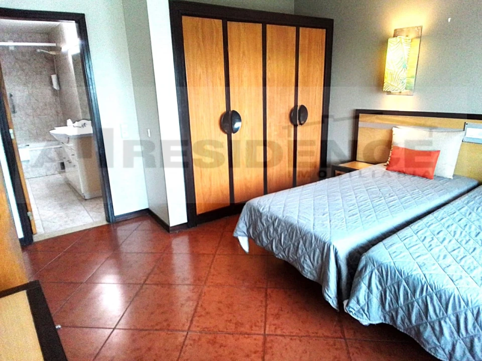 Apartamento T2 para Venda em Albufeira e Olhos de Água Foto 3