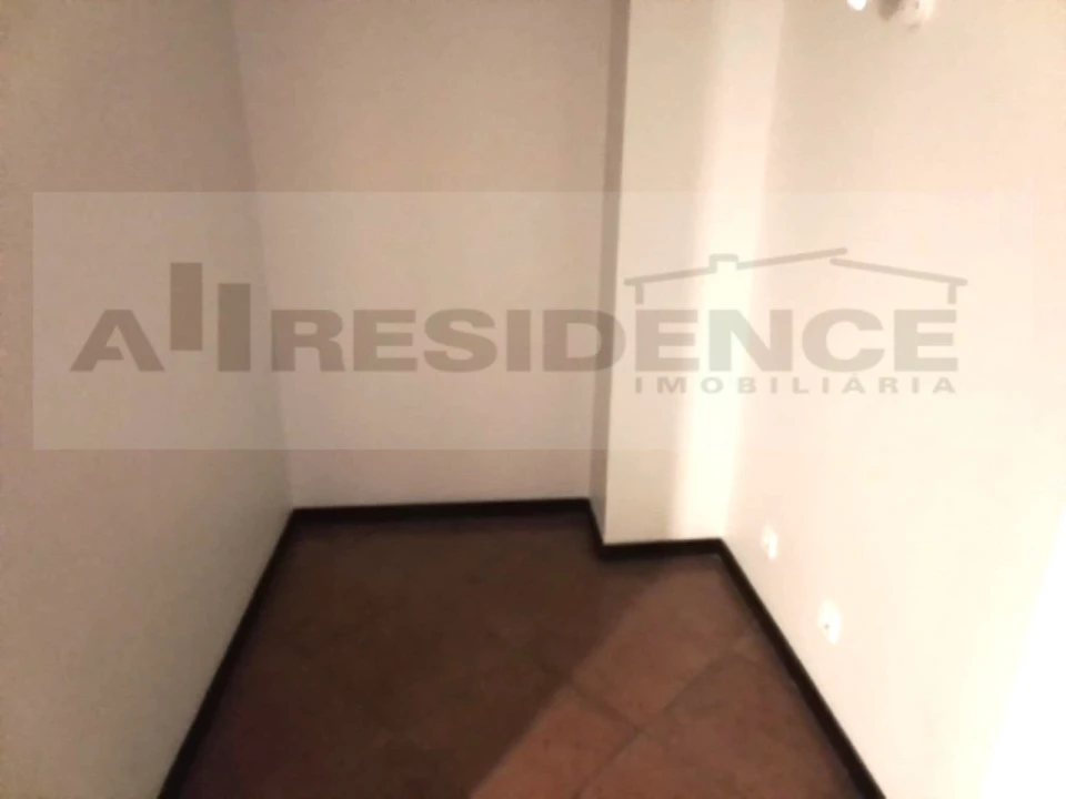 Apartamento T2 para Venda em Albufeira e Olhos de Água Foto 8