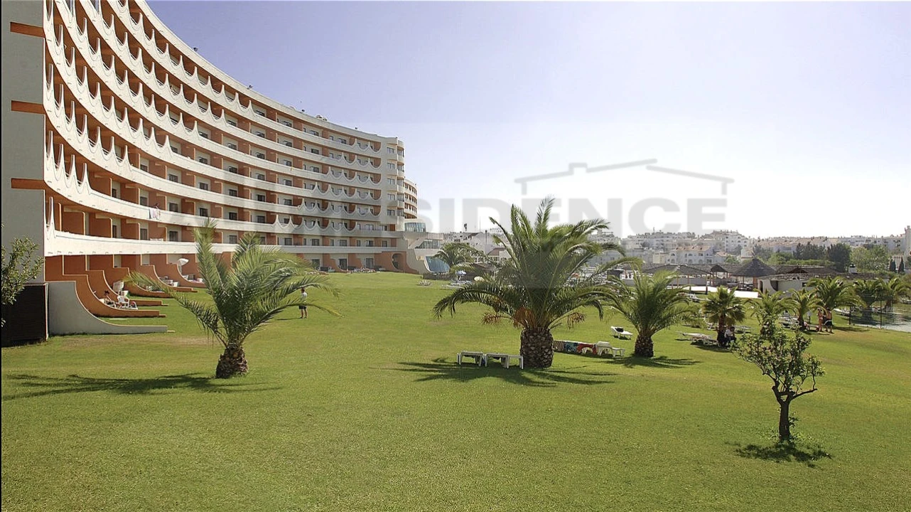 Apartamento T2 para Venda em Albufeira e Olhos de Água Foto 51