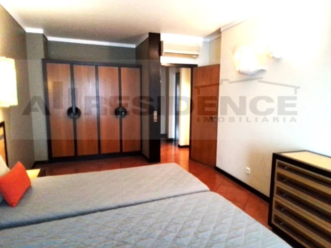 Apartamento T2 para Venda em Albufeira e Olhos de Água Foto 12