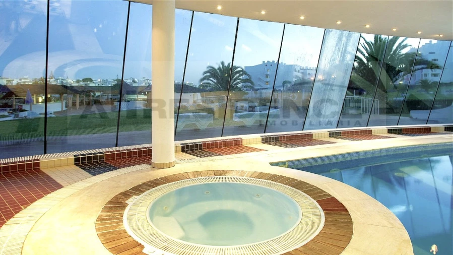 Apartamento T2 para Venda em Albufeira e Olhos de Água Foto 52