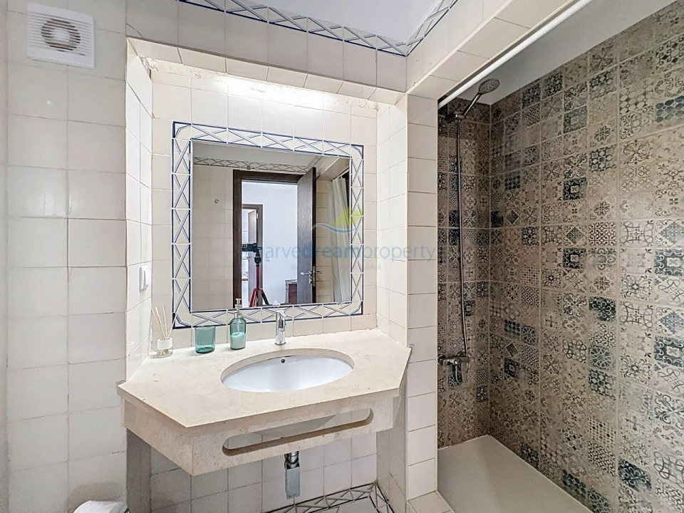 Moradia T3 para Venda em Albufeira e Olhos de Água Foto 9