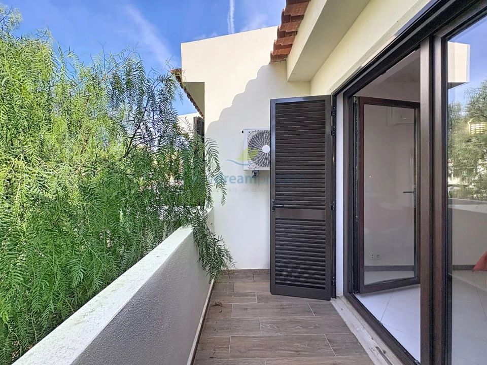 Moradia T3 para Venda em Albufeira e Olhos de Água Foto 21