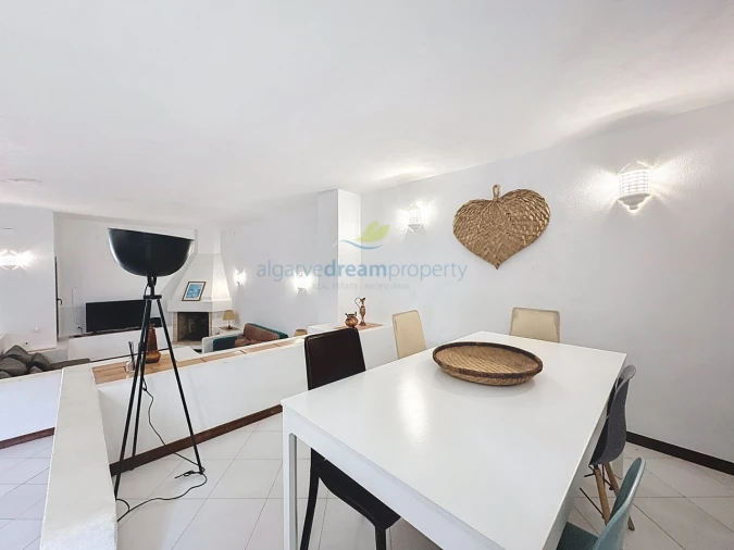 Moradia T3 para Venda em Albufeira e Olhos de Água Foto 1