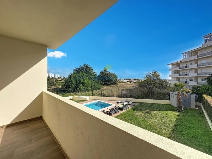 Moradia T3 para Venda em Albufeira e Olhos de Água Foto 44