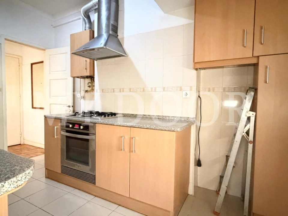 Apartamento T1 para Venda em Moscavide e Portela Foto 3