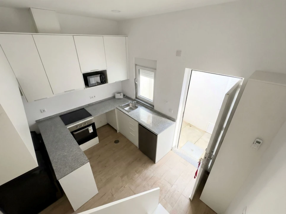 Moradia T1 para Arrendamento em Santa Marinha e São Pedro da Afurada Foto 15