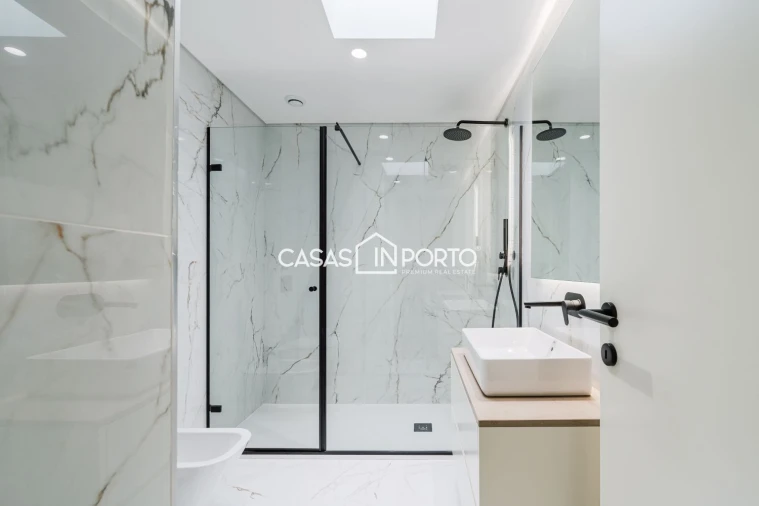 Apartamento T4 para Venda em Mafamude e Vilar do Paraíso Foto 38