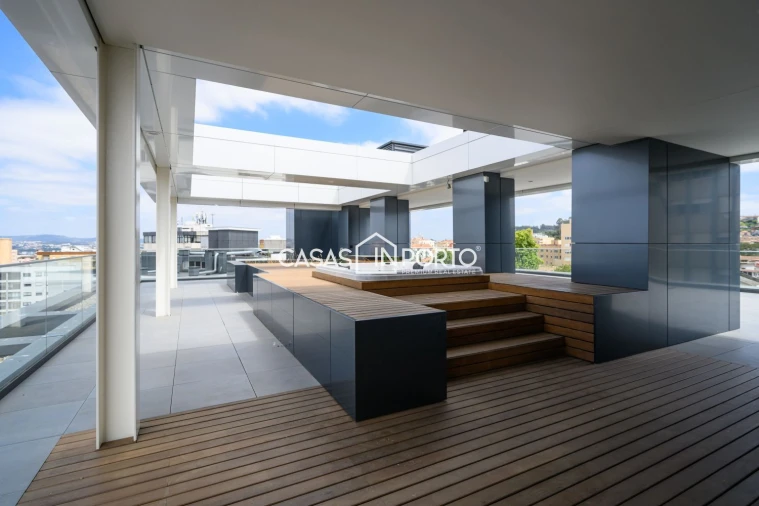 Apartamento T4 para Venda em Mafamude e Vilar do Paraíso Foto 11