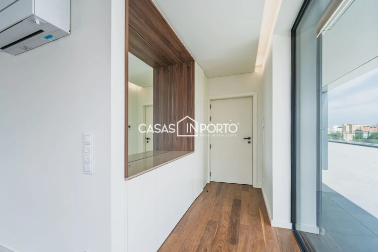 Apartamento T4 para Venda em Mafamude e Vilar do Paraíso Foto 40