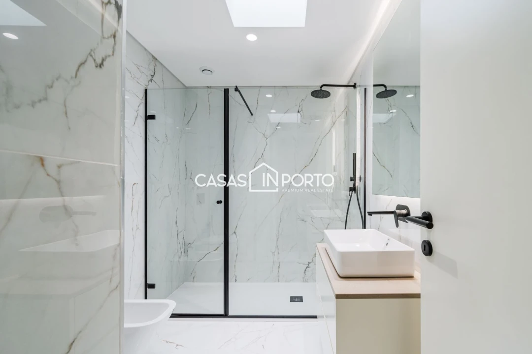 Apartamento T4 para Venda em Mafamude e Vilar do Paraíso Foto 38