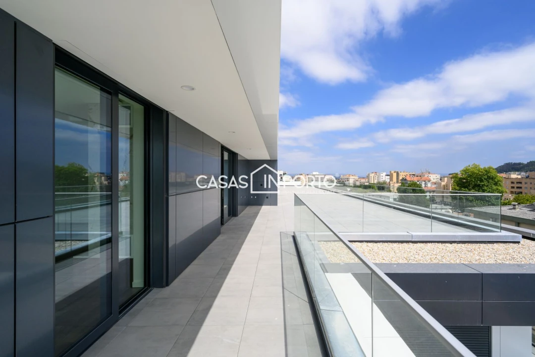 Apartamento T4 para Venda em Mafamude e Vilar do Paraíso Foto 6