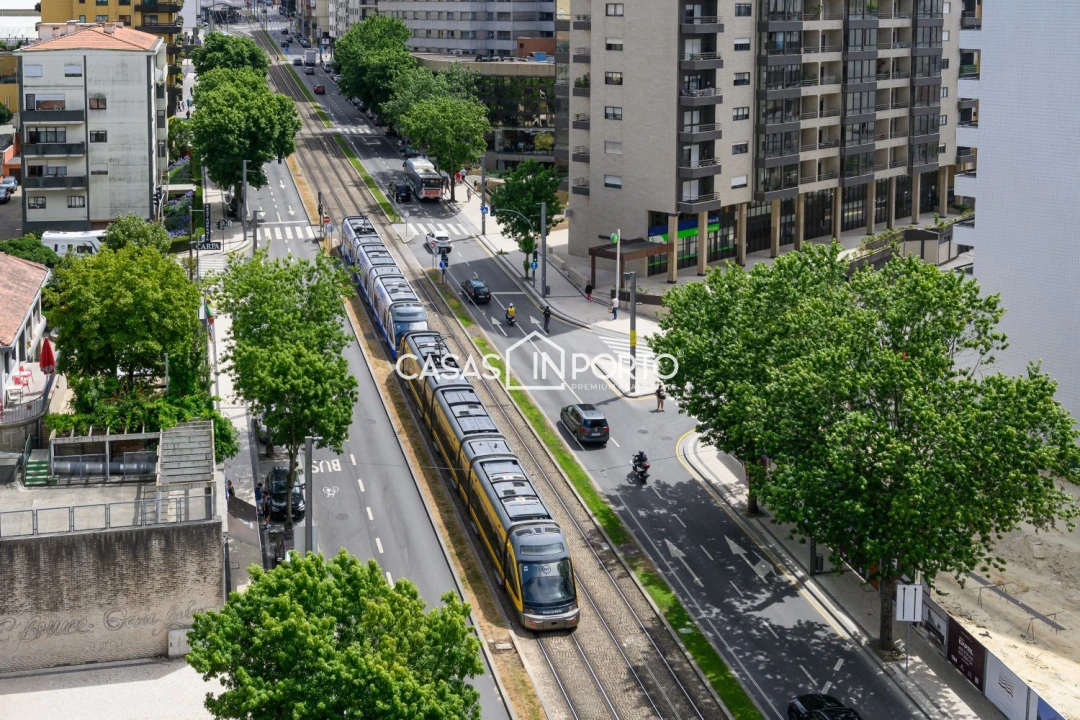 Apartamento T4 para Venda em Mafamude e Vilar do Paraíso Foto 52