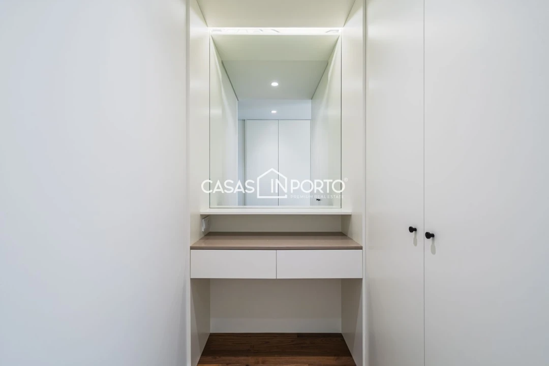 Apartamento T4 para Venda em Mafamude e Vilar do Paraíso Foto 44