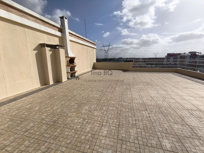 Apartamento T3 para Venda em Samora Correia Foto 40