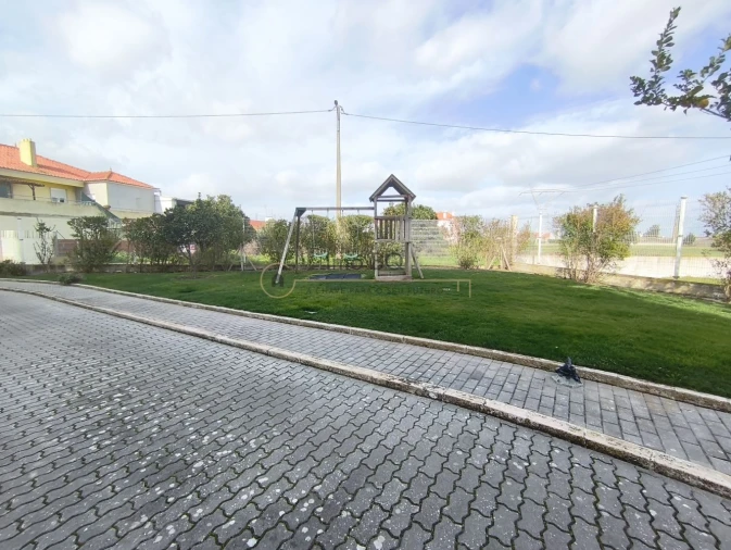 Apartamento T3 para Venda em Samora Correia Foto 49