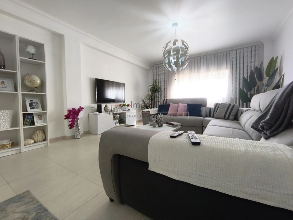 Apartamento T3 para Venda em Samora Correia Foto 22