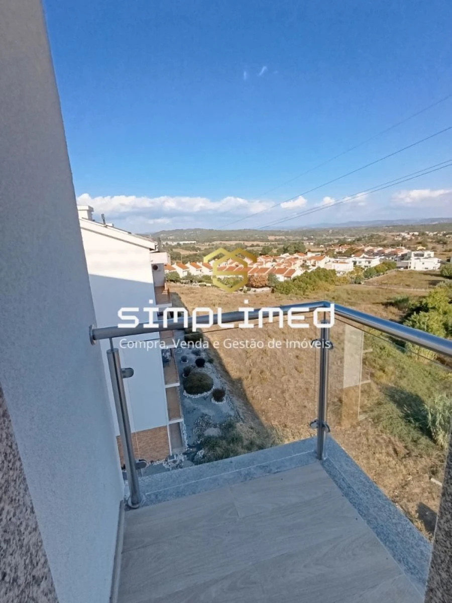 Apartamento T3 para Venda em Covilhã e Canhoso Foto 24