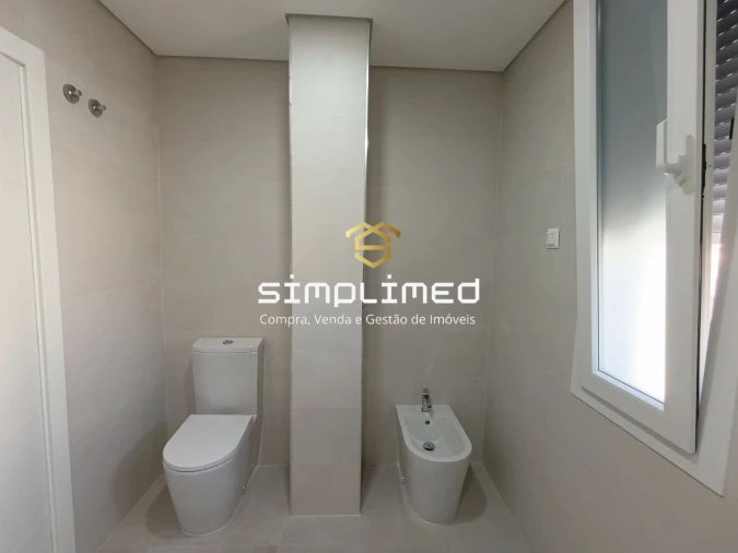 Apartamento T3 para Venda em Covilhã e Canhoso Foto 28