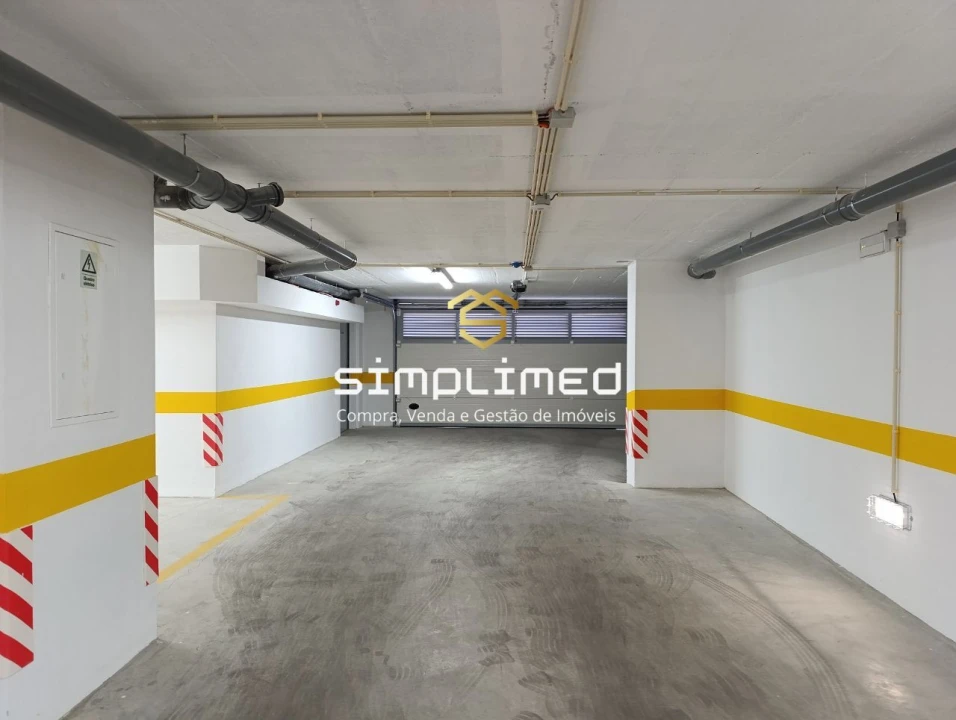 Apartamento T3 para Venda em Covilhã e Canhoso Foto 44