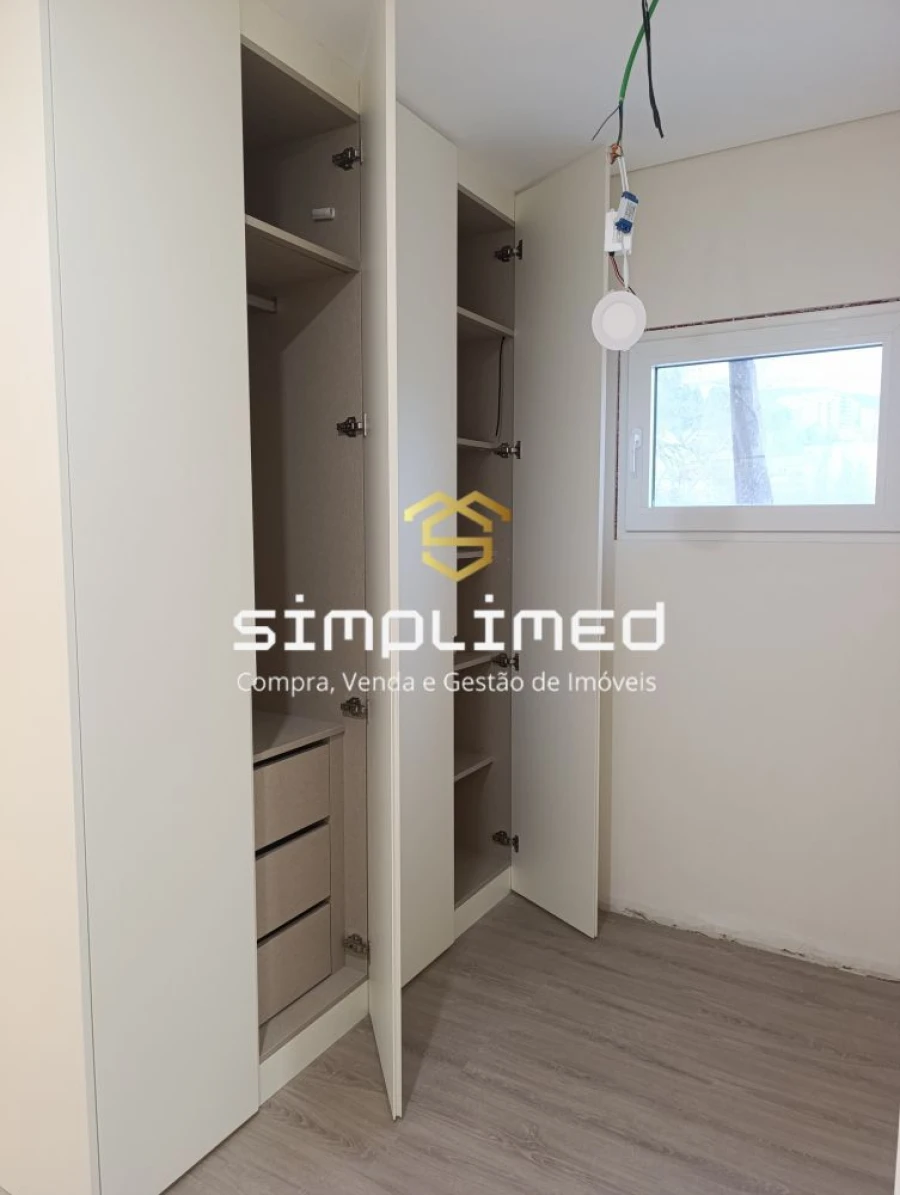 Apartamento T2 para Venda em Covilhã e Canhoso Foto 23