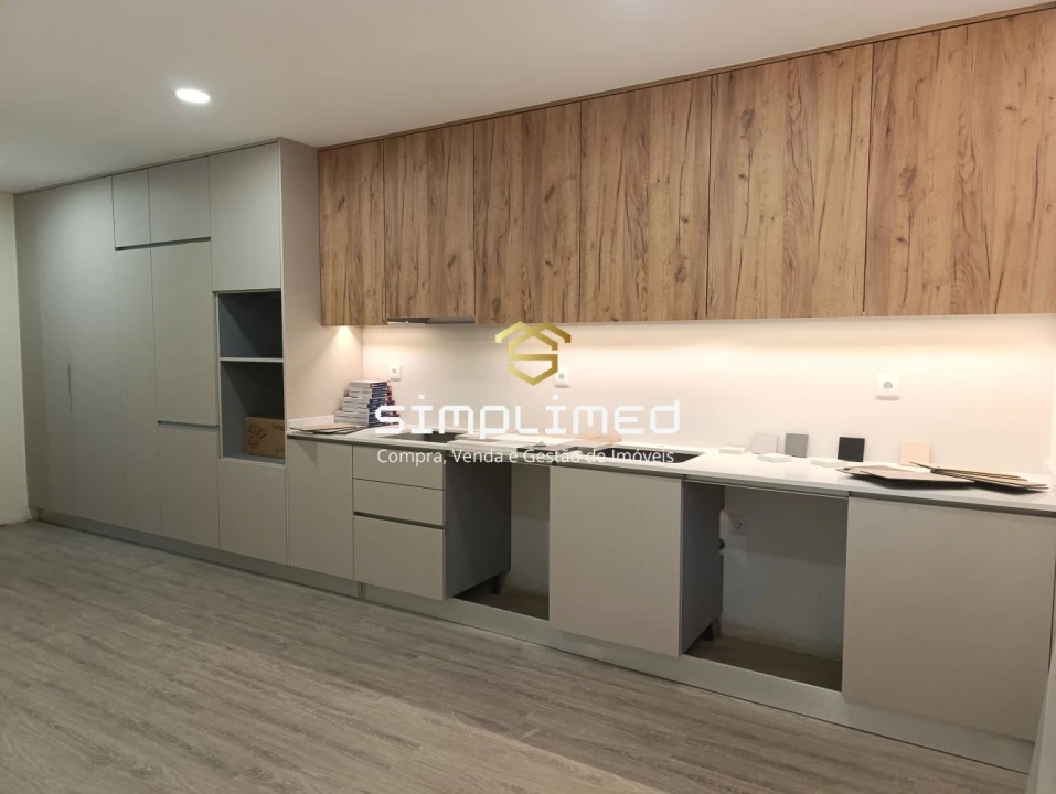 Apartamento T2 para Venda em Covilhã e Canhoso Foto 15