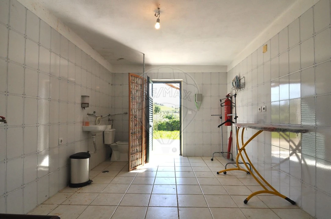 Moradia T4 para Venda em Santo Quintino Foto 24