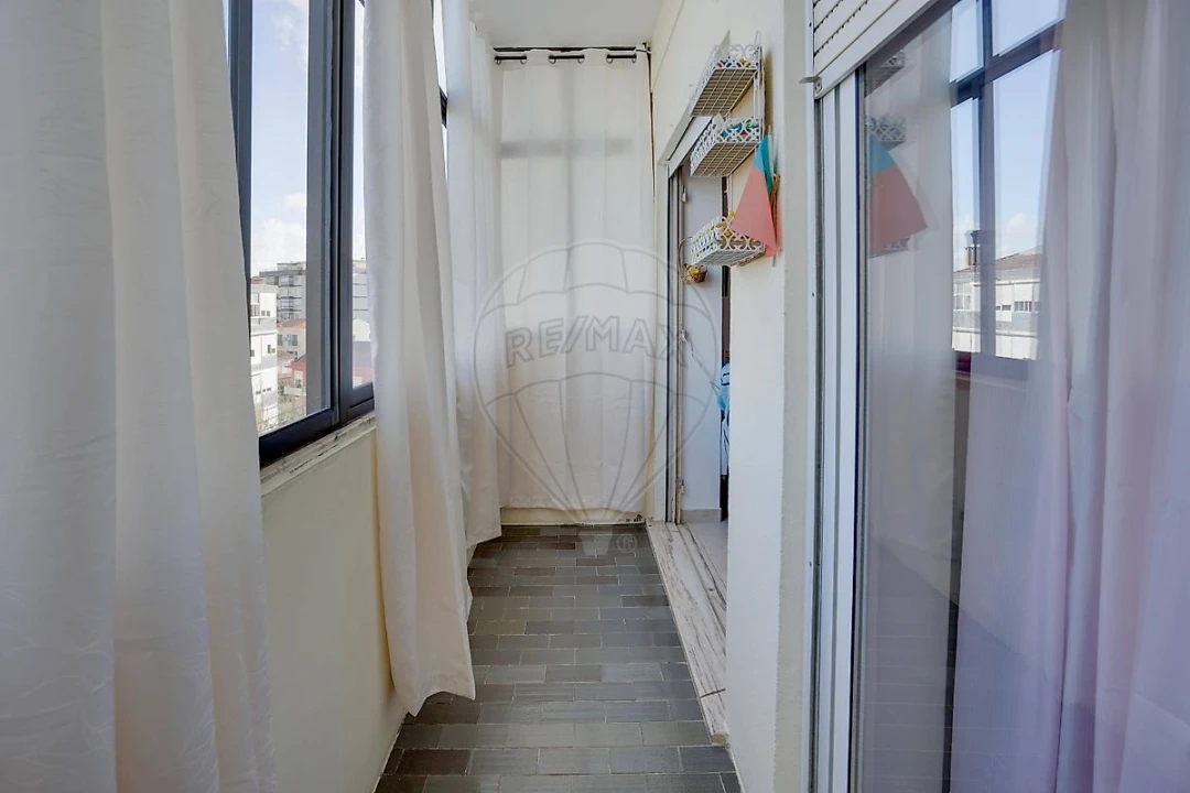 Apartamento T2 para Venda em Alhandra, São João dos Montes e Calhandriz Foto 12