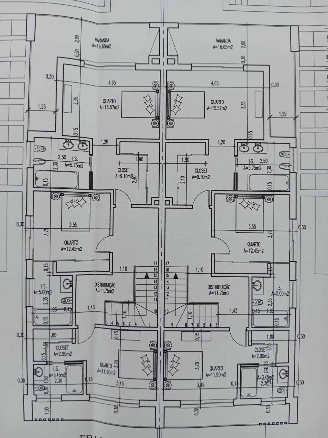 Moradia T4 para Venda em Fernao Ferro Foto 24