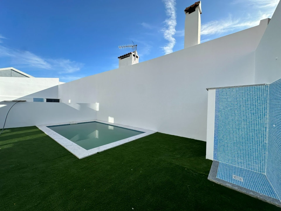 Moradia T4 para Venda em Fernao Ferro Foto 7