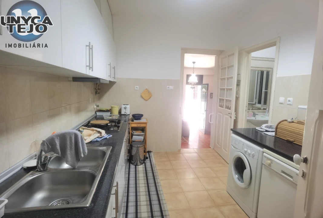 Moradia T3 para Venda em Seixal Foto 3