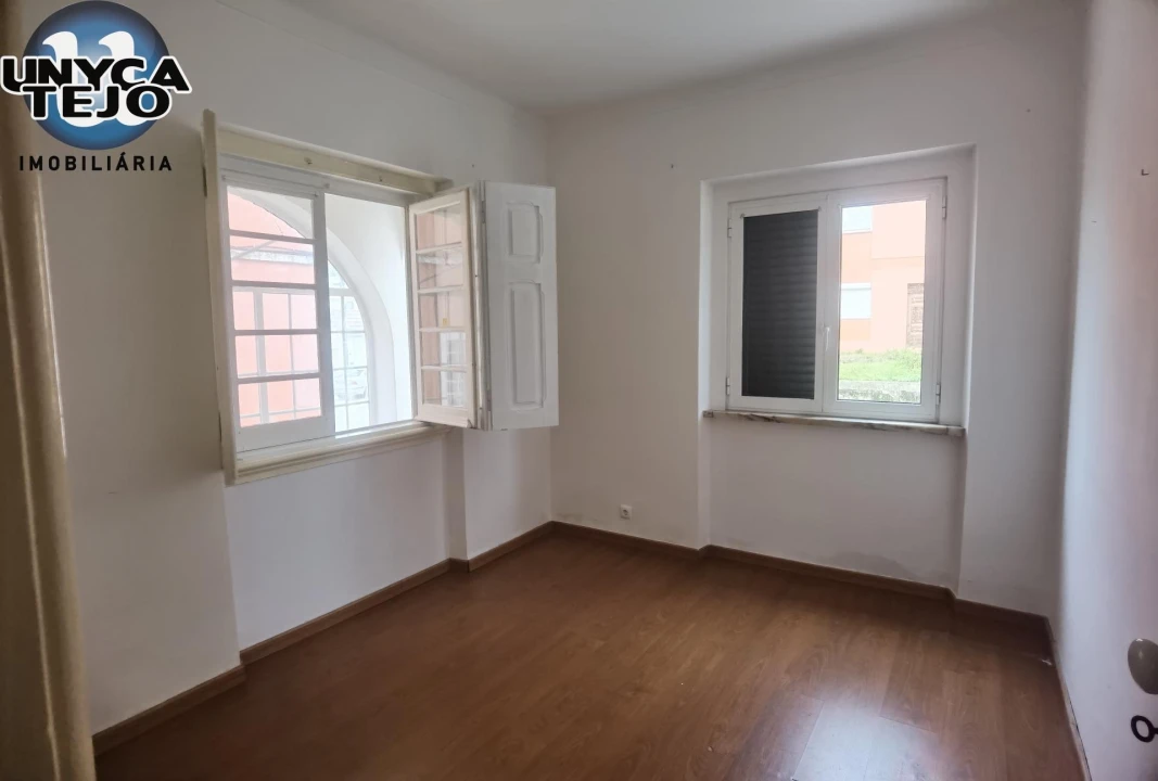 Moradia T3 para Venda em Seixal, Arrentela e Aldeia de Paio Pires Foto 12