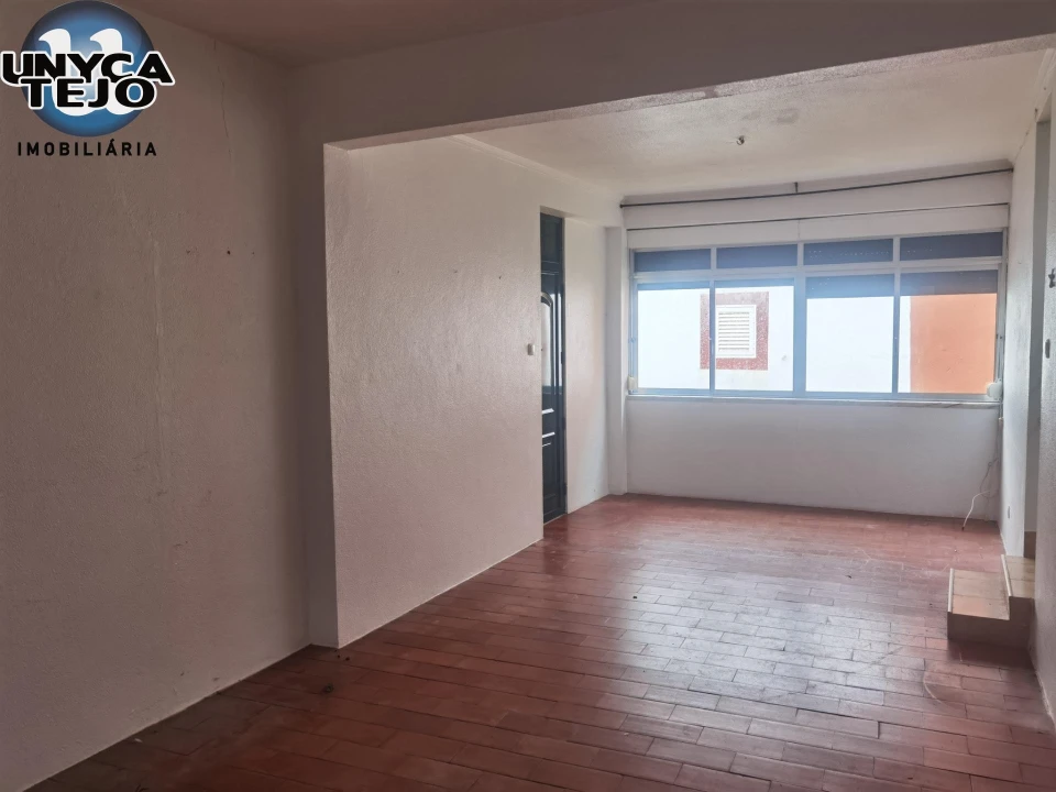 Moradia T3 para Venda em Seixal, Arrentela e Aldeia de Paio Pires Foto 8