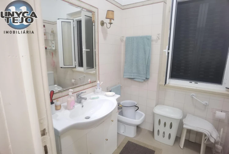 Moradia T3 para Venda em Seixal Foto 16