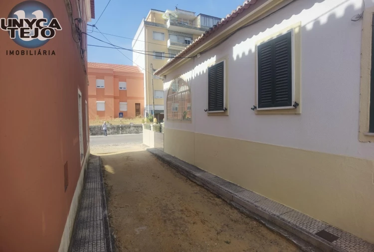 Moradia T3 para Venda em Seixal Foto 22