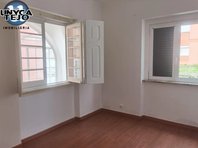 Moradia T3 para Venda em Seixal, Arrentela e Aldeia de Paio Pires Foto 11